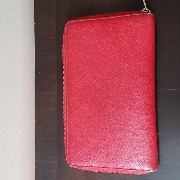 CHANEL TIMELESS CC ZIP AROUND CAVIAR LEATHER WALLET - Picture 8 of 11